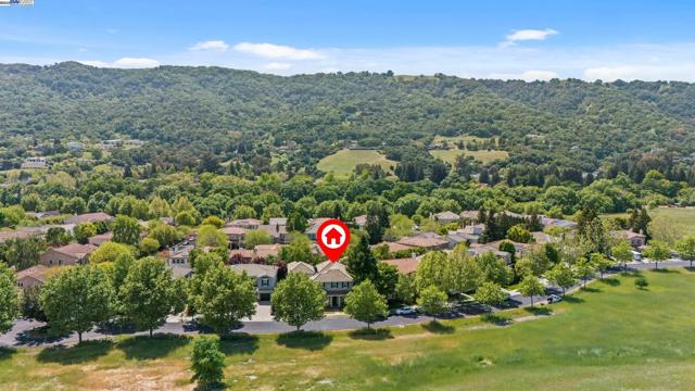 2004 W Lagoon Rd, Pleasanton CA: https://media.crmls.org/mediaz/59c5f12d-f882-458e-8a99-f86f43cf061a.jpg