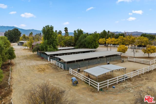 805 N Sanderson Avenue, San Jacinto CA: https://media.crmls.org/mediaz/59c68b51-5fd3-4962-9b8d-cd8c4d54b55a.jpg
