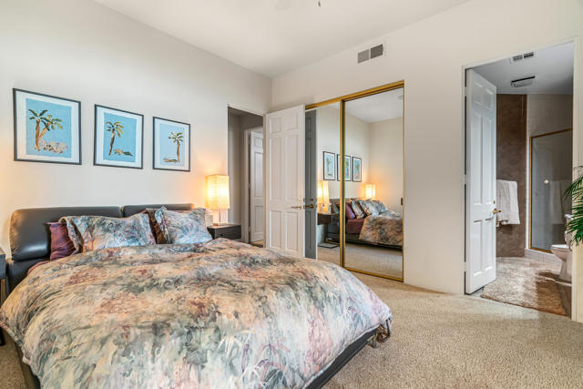 75295 St Andrews Court, Indian Wells CA: https://media.crmls.org/mediaz/59c6c382-134e-4027-8709-6f43d87224d3.jpg