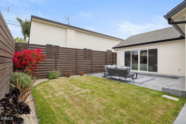 2711 2715 Dawson Avenue, Ventura CA: https://media.crmls.org/mediaz/59c7e2f8-2849-44eb-b376-8d167889bd38.jpg