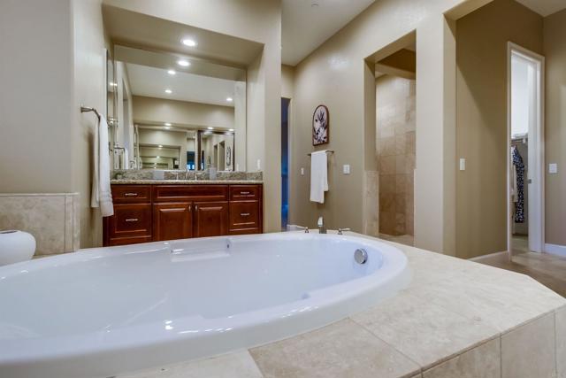 Detail Gallery Image 24 of 37 For 545 Quail Pointe Ln, Encinitas,  CA 92024 - 4 Beds | 3/1 Baths