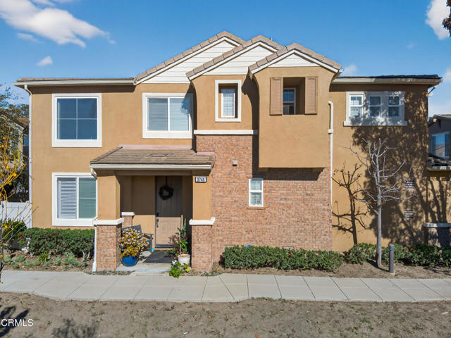 3746 Dunkirk Drive, Oxnard CA: https://media.crmls.org/mediaz/59c9dc77-47cf-49ef-82ab-e4e0138c540c.jpg