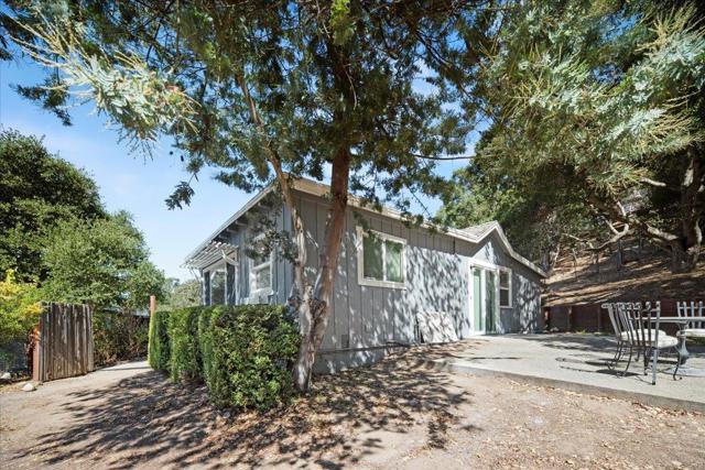 273 W Carmel Valley Road, Carmel Valley CA: https://media.crmls.org/mediaz/59cb17ee-6e57-439d-b8d4-9427a14fd2a8.jpg