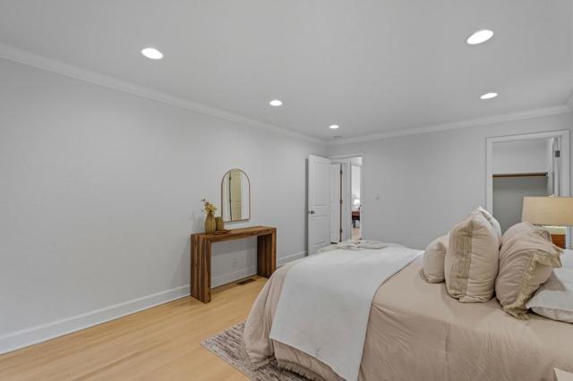 2315 Cheshire Way, Redwood City CA: https://media.crmls.org/mediaz/59cbc510-f7c9-4cf2-8e6d-3c6ec05e0136.jpg