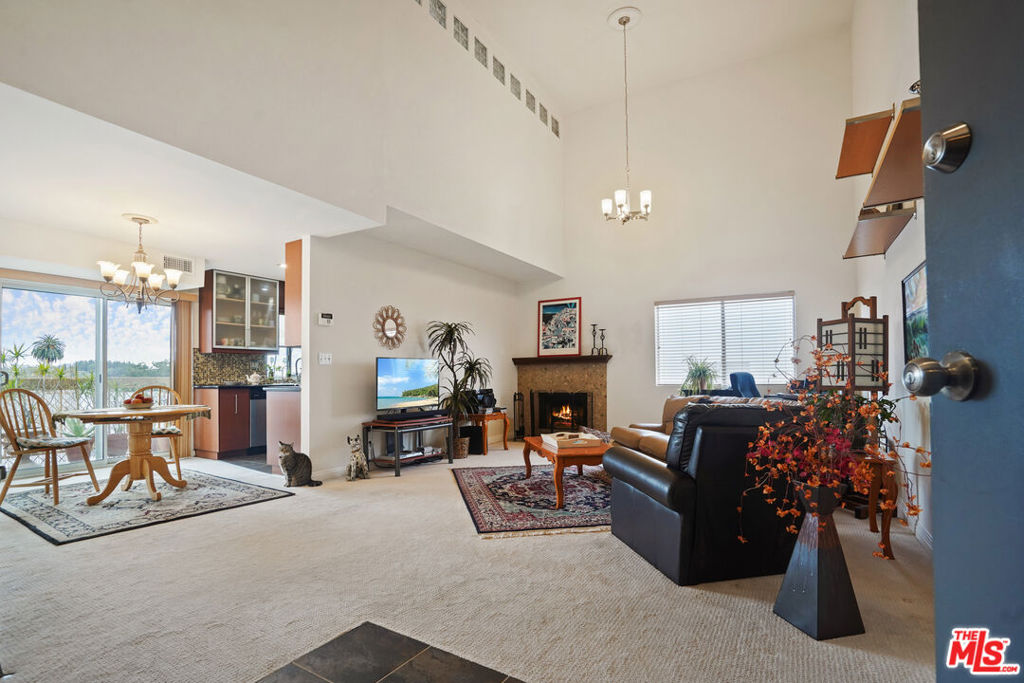 1750 N Harvard Boulevard 307, Los Angeles, CA 90027