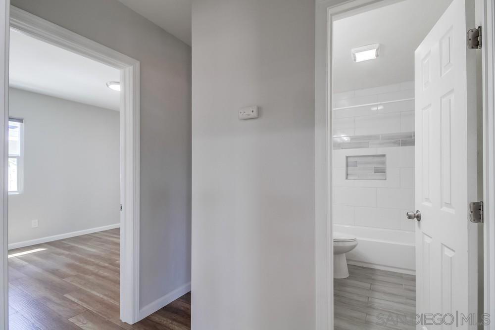 MLS #250037324SD image #23