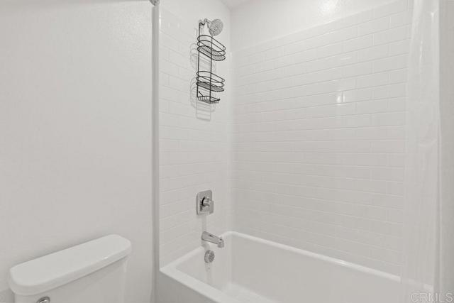 Detail Gallery Image 45 of 69 For 1763 Laurelwood Way, Oceanside,  CA 92057 - 3 Beds | 2/1 Baths