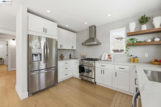 Image 17 of 45 For 1841 Vine St