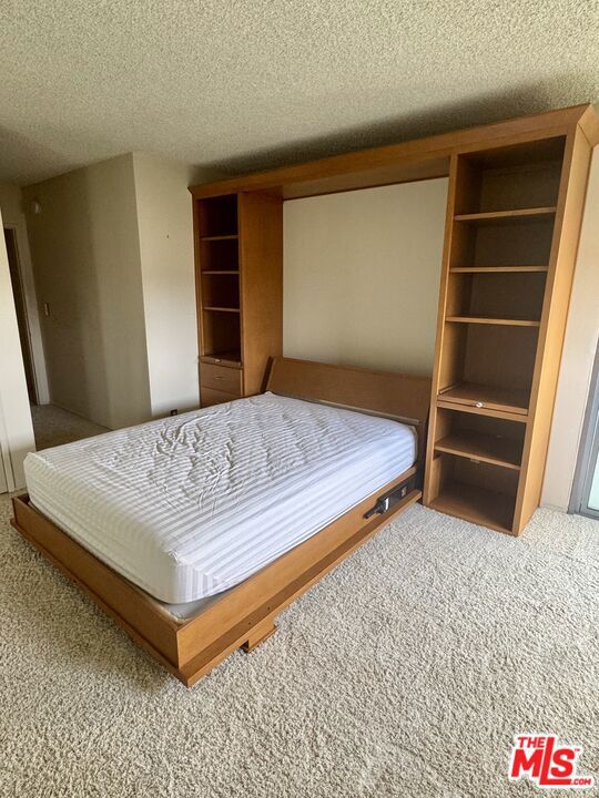 8701 Delgany Avenue, Playa del Rey CA: https://media.crmls.org/mediaz/59cdd9d2-3ccf-42f0-8cc6-02fba00da457.jpg