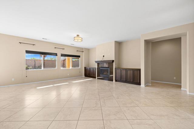 73861 Da Vinci Court, Palm Desert, CA 92211