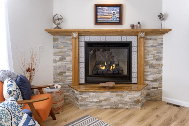 Detail Gallery Image 4 of 25 For 18600 Old Coast Hwy, Fort Bragg,  CA 95437 - 3 Beds | 2 Baths