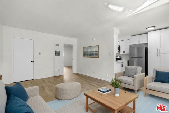 7825 W Manchester Avenue, Playa del Rey CA: https://media.crmls.org/mediaz/59cfe4b8-376b-4383-a8d9-737a8d364ace.jpg