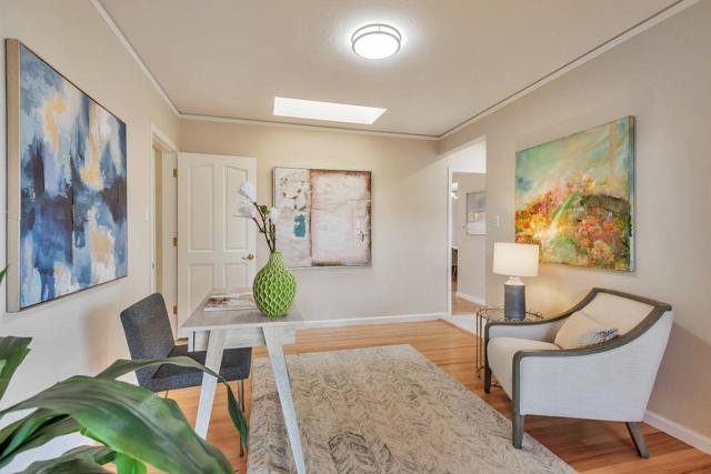 3709 Kenwood Avenue, San Mateo CA: https://media.crmls.org/mediaz/59cff2b3-978f-4a15-b5b6-3511e0b542fe.jpg