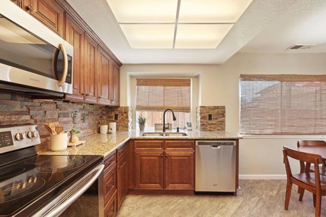 2610 Meadow Brook Lane, Tracy CA: https://media.crmls.org/mediaz/59d0782f-7e47-4211-91ad-6578f7520685.jpg