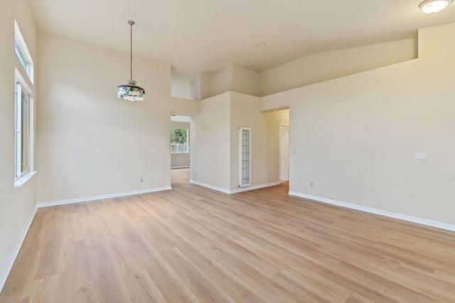 110 Walnut Meadows Court, Oakley CA: https://media.crmls.org/mediaz/59d0fa5e-36d5-48b7-9882-e154a7485e11.jpg