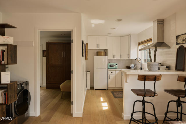 Detail Gallery Image 25 of 32 For 2819 Frederick St, Los Angeles,  CA 90065 - 3 Beds | 3 Baths