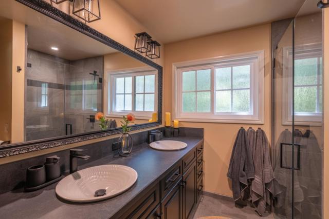 5 Wyndemere Vale, Monterey CA: https://media.crmls.org/mediaz/59d1dd7d-5d1a-4353-8701-ea37ab34acf3.jpg