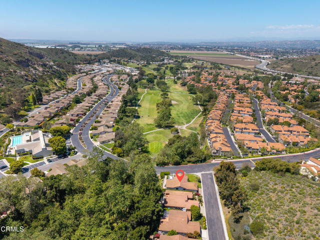 6378 Lada Avenue, Camarillo CA: https://media.crmls.org/mediaz/59d3af45-f249-4a4e-a556-747ab606ddc2.jpg