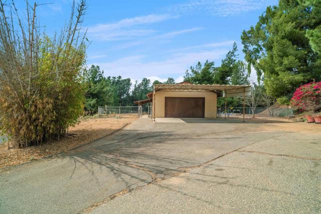 Detail Gallery Image 17 of 32 For 4208 Linda Vista Dr, Fallbrook,  CA 92028 - 2 Beds | 2 Baths