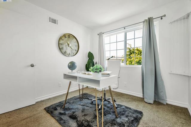 4312 Solano Way, Union City CA: https://media.crmls.org/mediaz/59d531c4-969b-465d-bcdd-b6ca3072078c.jpg