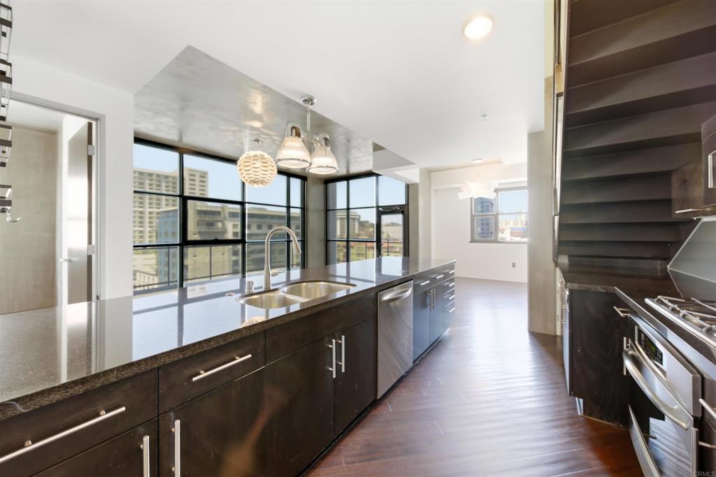 1494 Union Street - photo 6