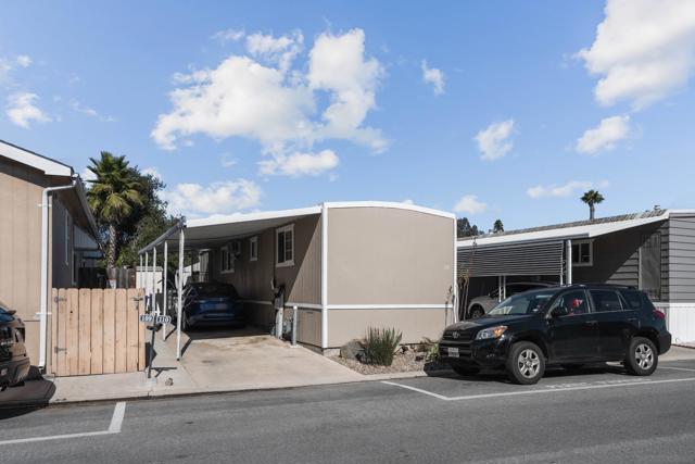 2750 WheatStone, San Diego CA: https://media.crmls.org/mediaz/59d5f29b-8bc3-41b6-af19-87be94520b9a.jpg