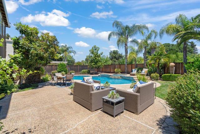 17734 Lancia Drive, Morgan Hill CA: https://media.crmls.org/mediaz/59d5f4ca-11f5-449c-97be-3874275fccb0.jpg