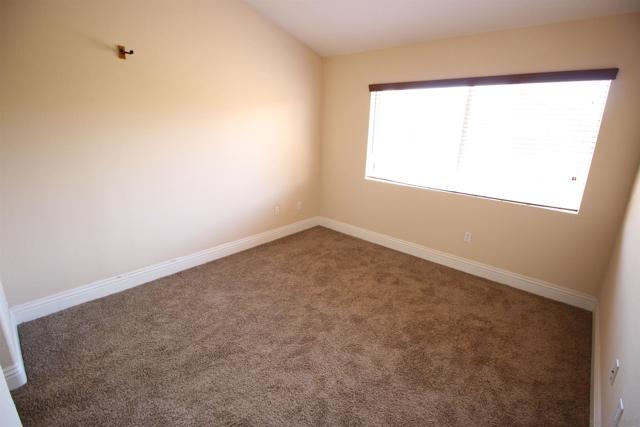 3955 Nobel Dr, San Diego CA: https://media.crmls.org/mediaz/59d76203-509f-4333-88b1-cdd7ad126807.jpg