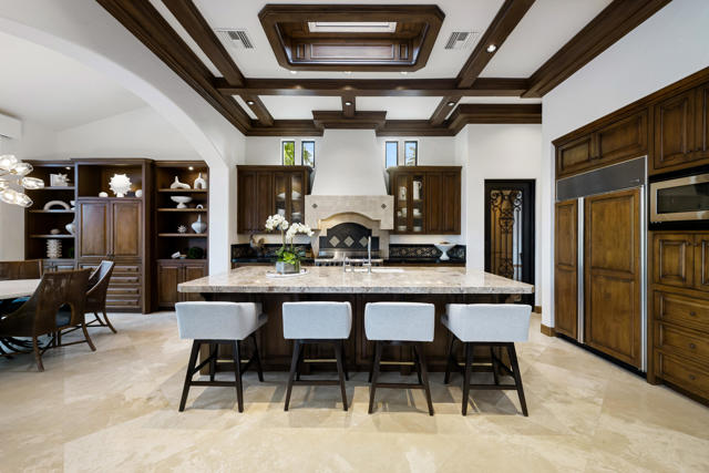 936 Andreas Canyon Drive, Palm Desert, CA 92260