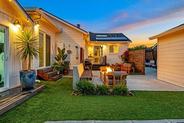 4310 Nova Drive, Santa Cruz CA: https://media.crmls.org/mediaz/59d93af1-408f-4e15-9d06-09a89ebc500f.jpg