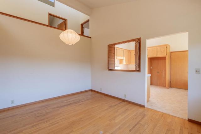 9365 Los Prados Drive, Carmel CA: https://media.crmls.org/mediaz/59d9c80e-8ccc-4517-b497-96e0d645e0cc.jpg
