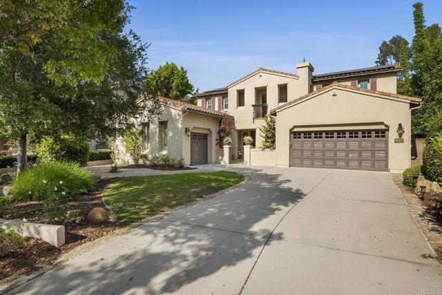 Detail Gallery Image 7 of 68 For 14773 via Bettona, San Diego,  CA 92127 - 4 Beds | 4/1 Baths