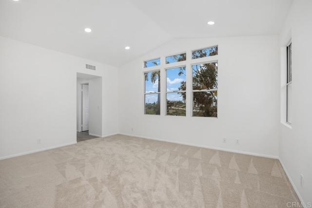 982 Hawthorne Court, San Marcos CA: https://media.crmls.org/mediaz/59db02ec-b7da-4069-8999-fcbba202b6be.jpg