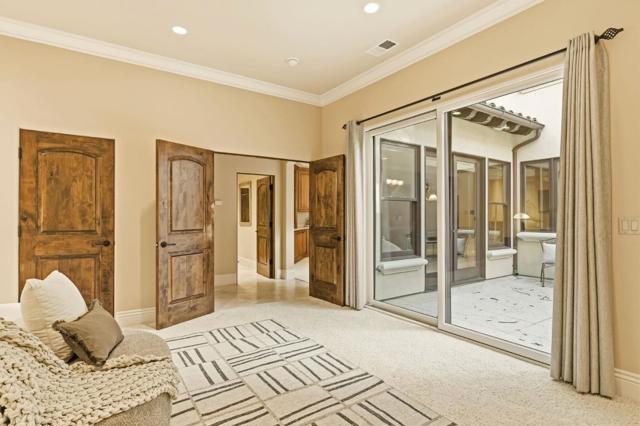 484 Cherry Avenue, Los Altos CA: https://media.crmls.org/mediaz/59dcf657-2568-44af-9b5a-8081fcf7685d.jpg