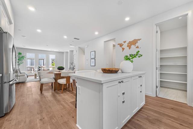 822 Julian Terrace, Sunnyvale CA: https://media.crmls.org/mediaz/59de54ed-6a9d-42b2-887c-4bfca3320c56.jpg