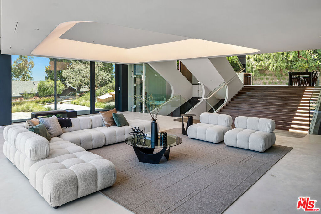 MLS #26869415 image #6