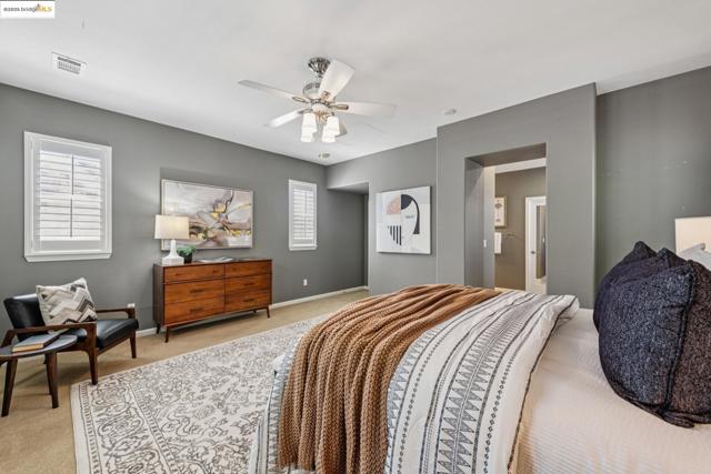 1027 Azuar Drive, Vallejo CA: https://media.crmls.org/mediaz/59e001ec-ea2a-4b0a-878f-69e8ec7b718e.jpg