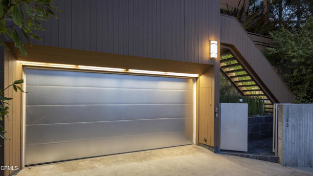 2266 Panorama Terrace, Los Angeles CA: https://media.crmls.org/mediaz/59e00e4e-4112-4da9-84d3-e66de2a68fb5.jpg