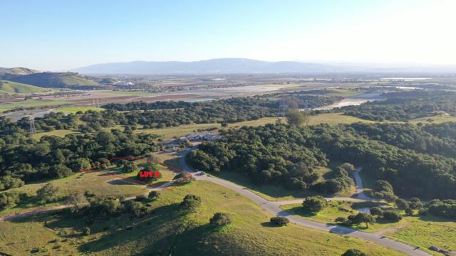 20545 Cathrein Court, Salinas CA: https://media.crmls.org/mediaz/59e0a724-274c-46a3-8076-9218771275fc.jpg