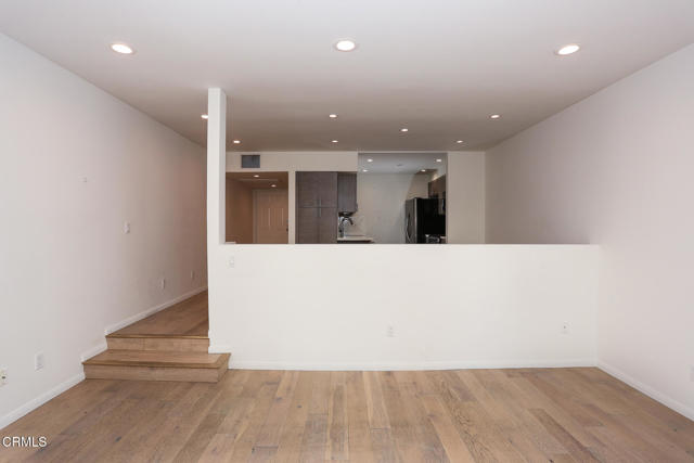 2491 Purdue Avenue, Los Angeles CA: https://media.crmls.org/mediaz/59e2dfbe-0dad-46f5-ab9d-a29e824dc85f.jpg