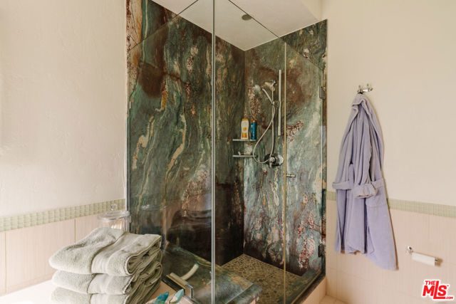 2208 Westridge Road, Los Angeles CA: https://media.crmls.org/mediaz/59e3cb98-347f-492e-ac2d-806f7eee698a.jpg