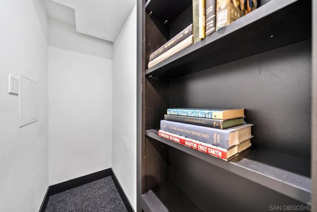 11388 Lorena Ln, El Cajon CA: https://media.crmls.org/mediaz/59e3e55b-7207-40d7-9a93-4cea1e5ca810.jpg