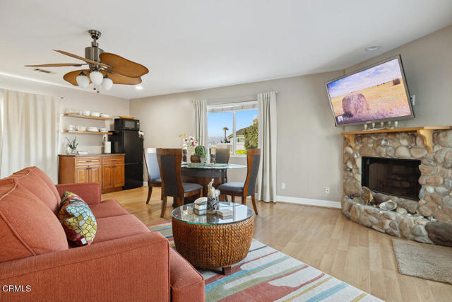 Detail Gallery Image 19 of 55 For 3701 Sunset Ln, Oxnard,  CA 93035 - 4 Beds | 3 Baths