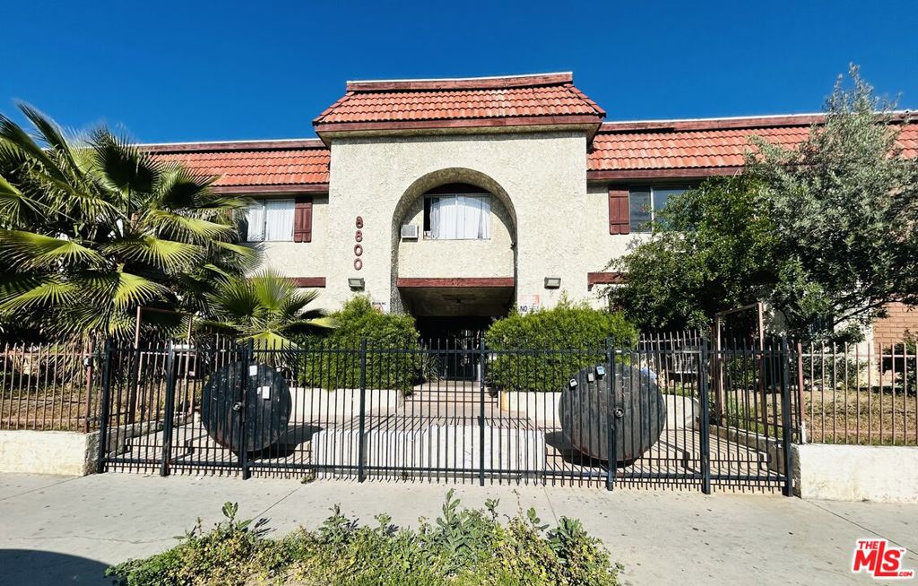 8800 Cedros Avenue #219