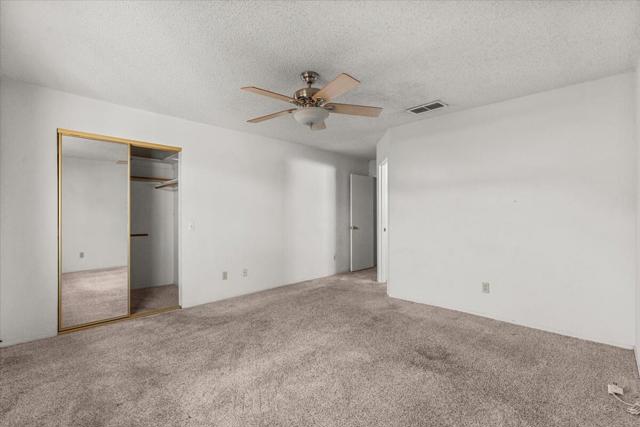 54180 Avenida Cortez, La Quinta CA: https://media.crmls.org/mediaz/59e59d3f-5a31-4c87-9354-046b7fe7a0da.jpg
