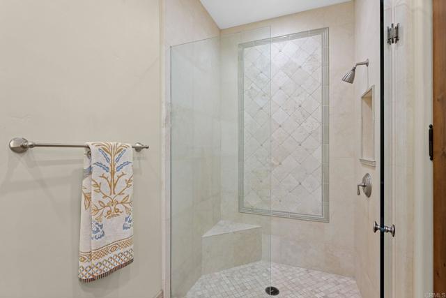 Detail Gallery Image 54 of 71 For 271 Ocean View Ave, Del Mar,  CA 92014 - 4 Beds | 4/1 Baths