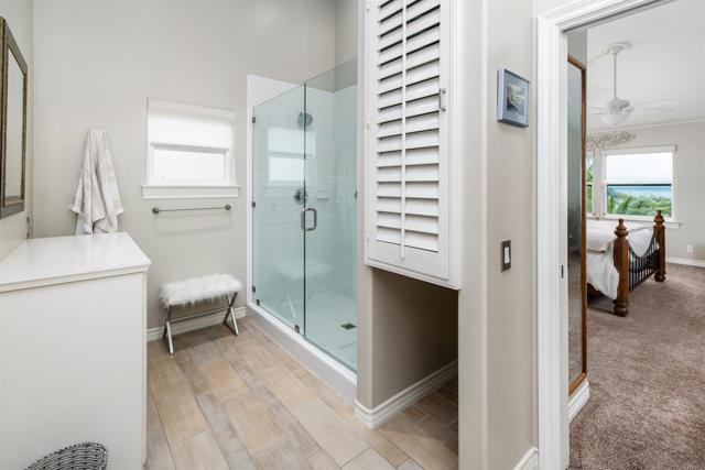 4235 Harrison Street, Carlsbad CA: https://media.crmls.org/mediaz/59e6a199-0bb8-4d50-9a1a-cbc691338f40.jpg