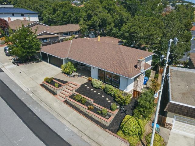 1406 Cedarwood Drive, San Mateo CA: https://media.crmls.org/mediaz/59e71cc3-0b2d-4a09-8734-94879be1a0c8.jpg