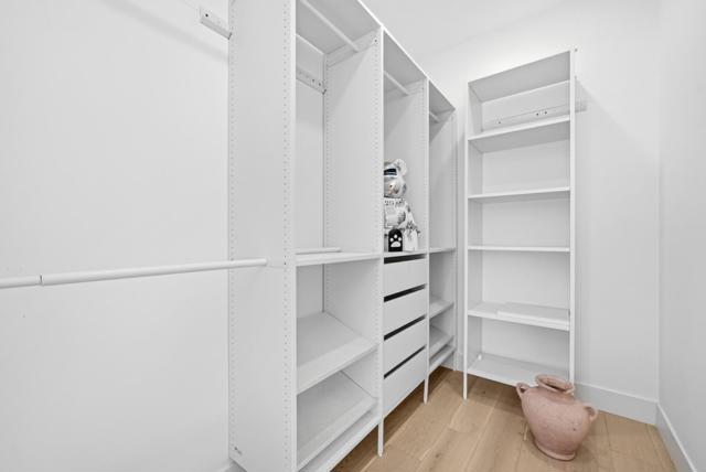 395 Martens Avenue, Mountain View CA: https://media.crmls.org/mediaz/59e7ab10-db5c-4a9f-bb99-bfdffa4b4614.jpg