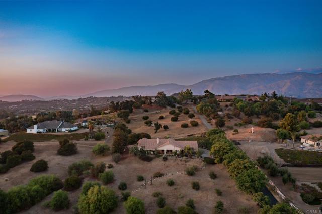 Detail Gallery Image 38 of 55 For 15696 Villa Sierra Ln, Valley Center,  CA 92082 - 4 Beds | 2 Baths